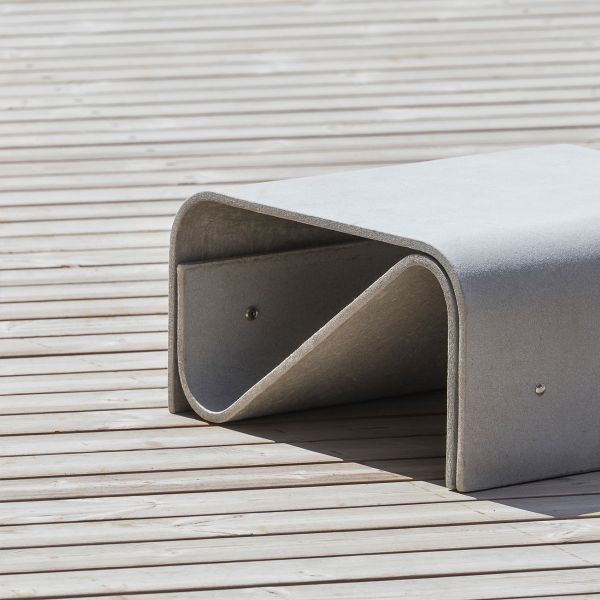 Eternit Sponeck Tisch